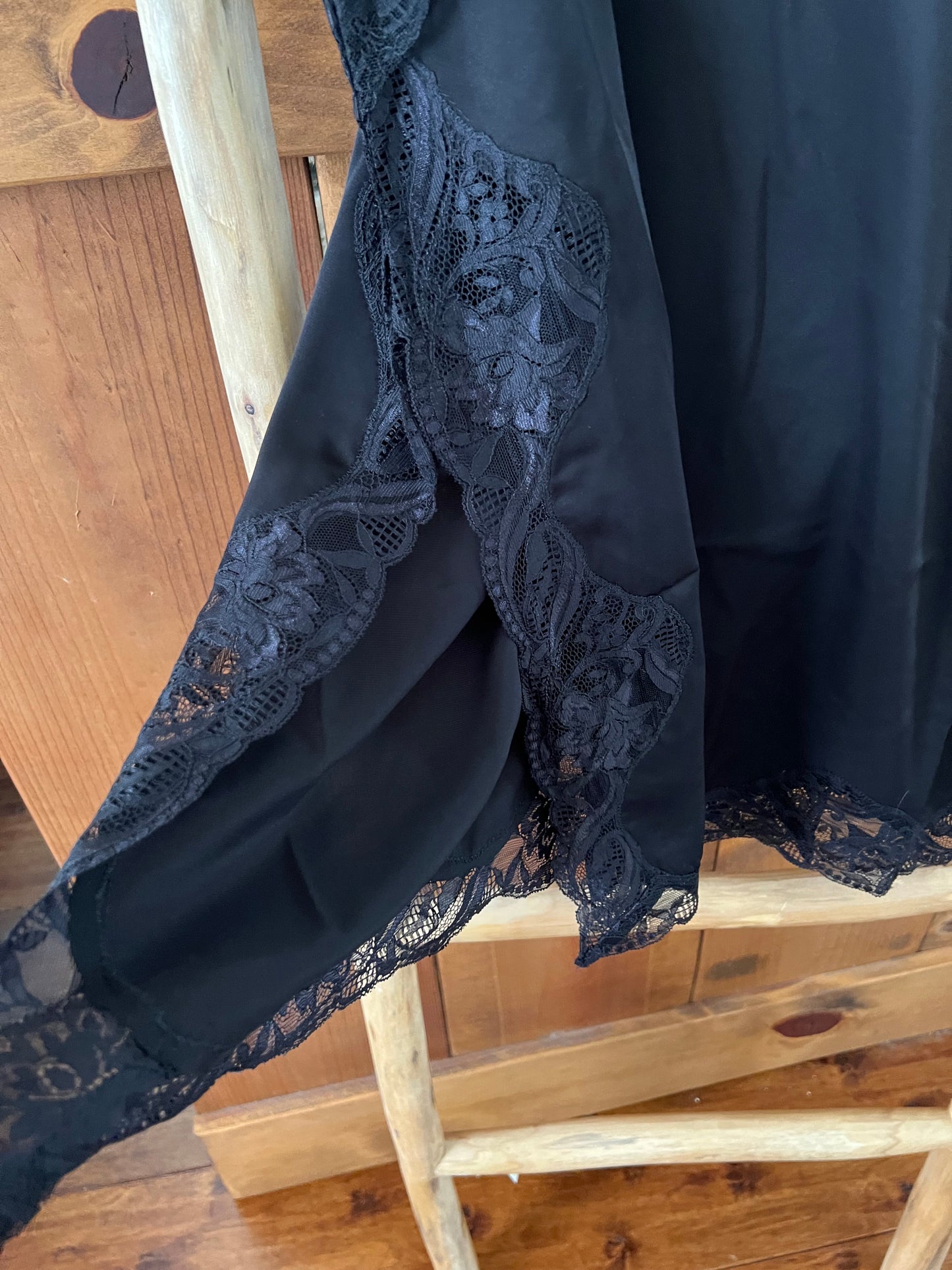 The Cami - Black