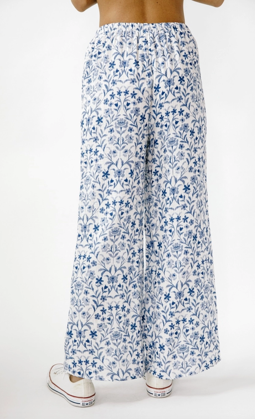 Beachy Blooms Floral Pants