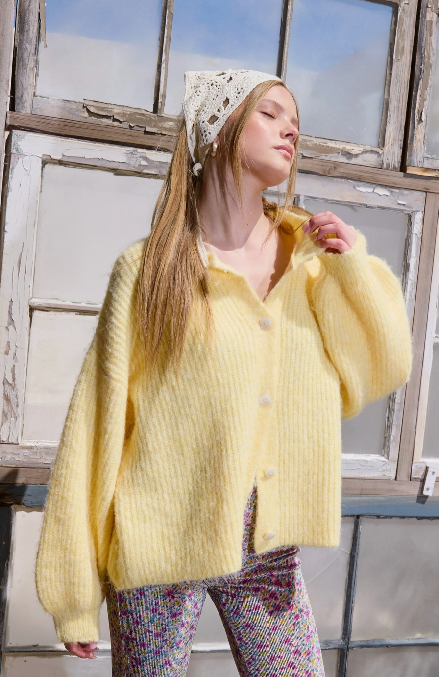Oversized Cozy Cardigan - Yellow