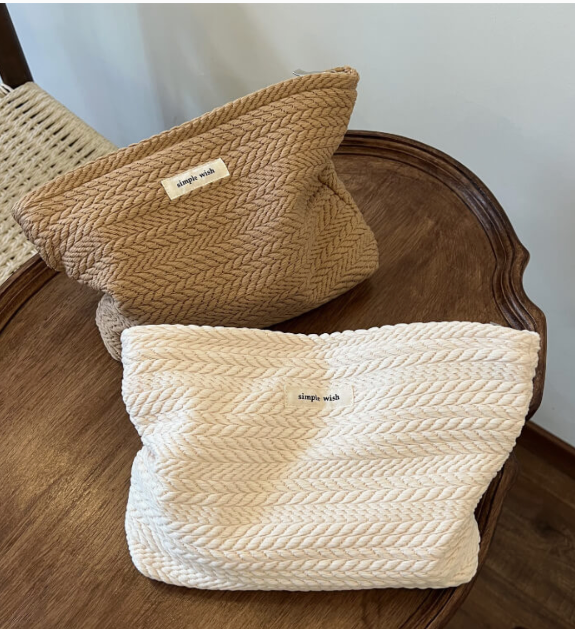 Neutral Girl Cosmetic Bag - Ivory
