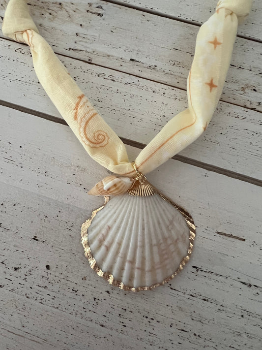 Bandana Shell Necklace - Butter Yellow
