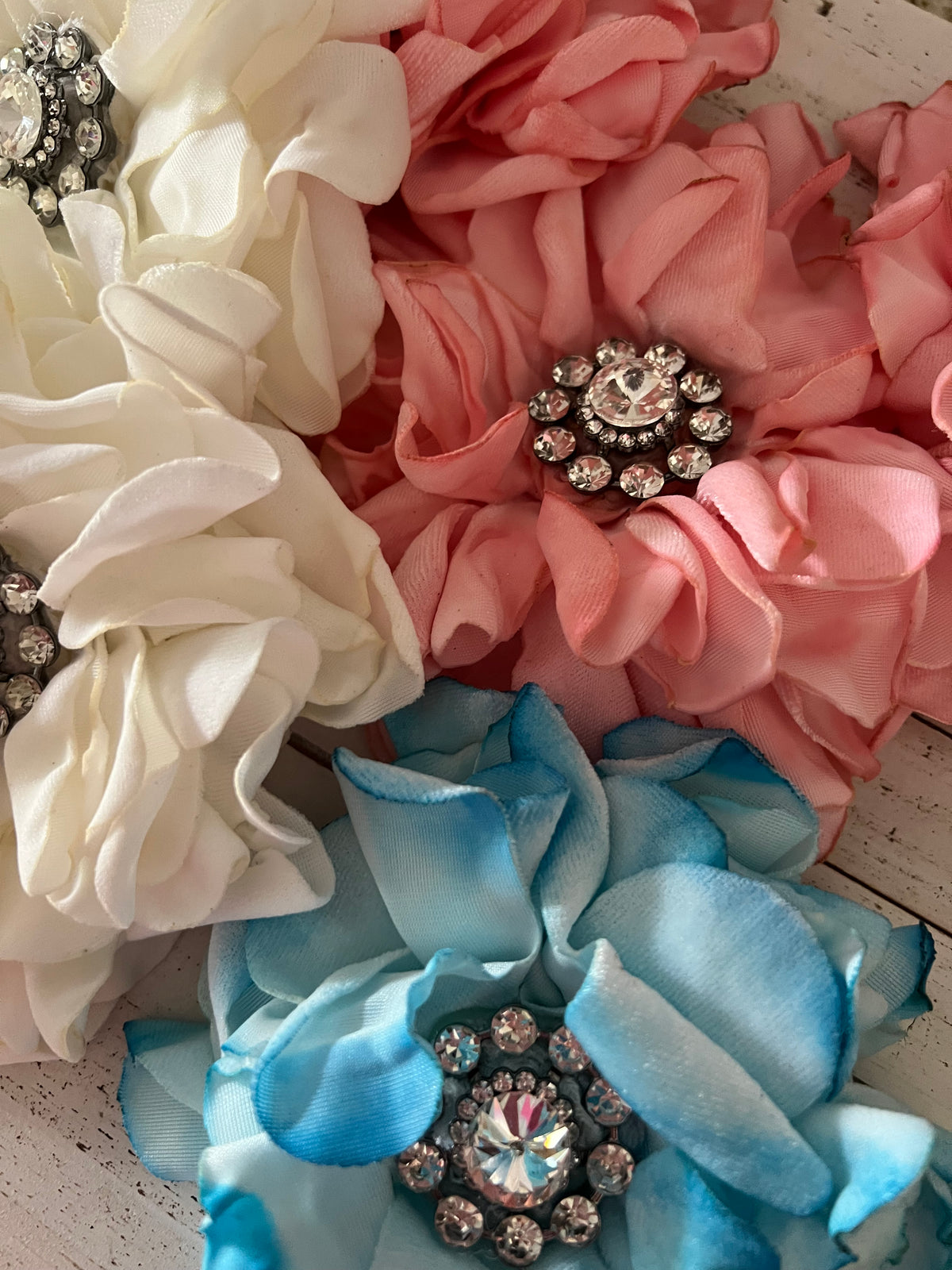 Rhinestone Flower Brooch/Pin - Pink