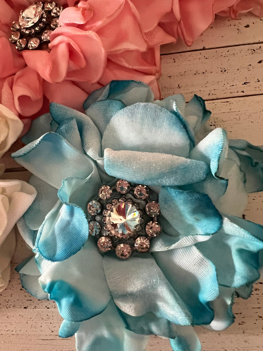 Rhinestone Flower Brooch/Pin - Turquoise