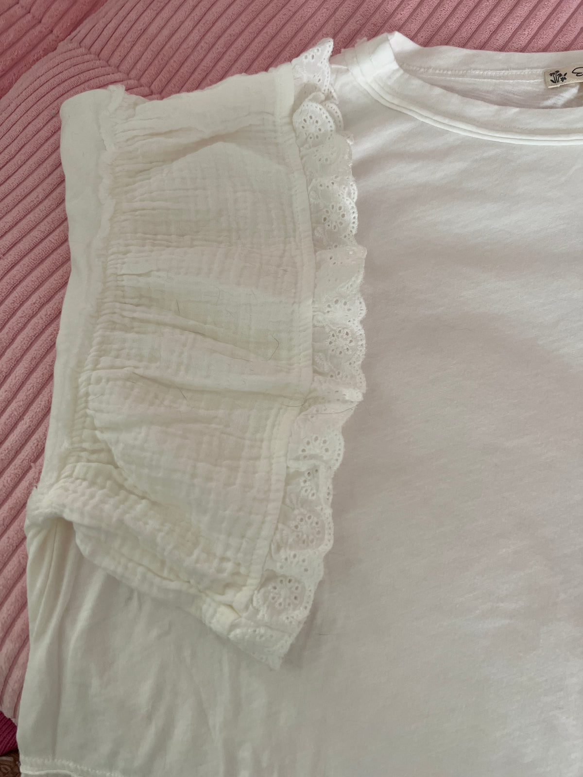 White Cotton Top w/ Rufffles