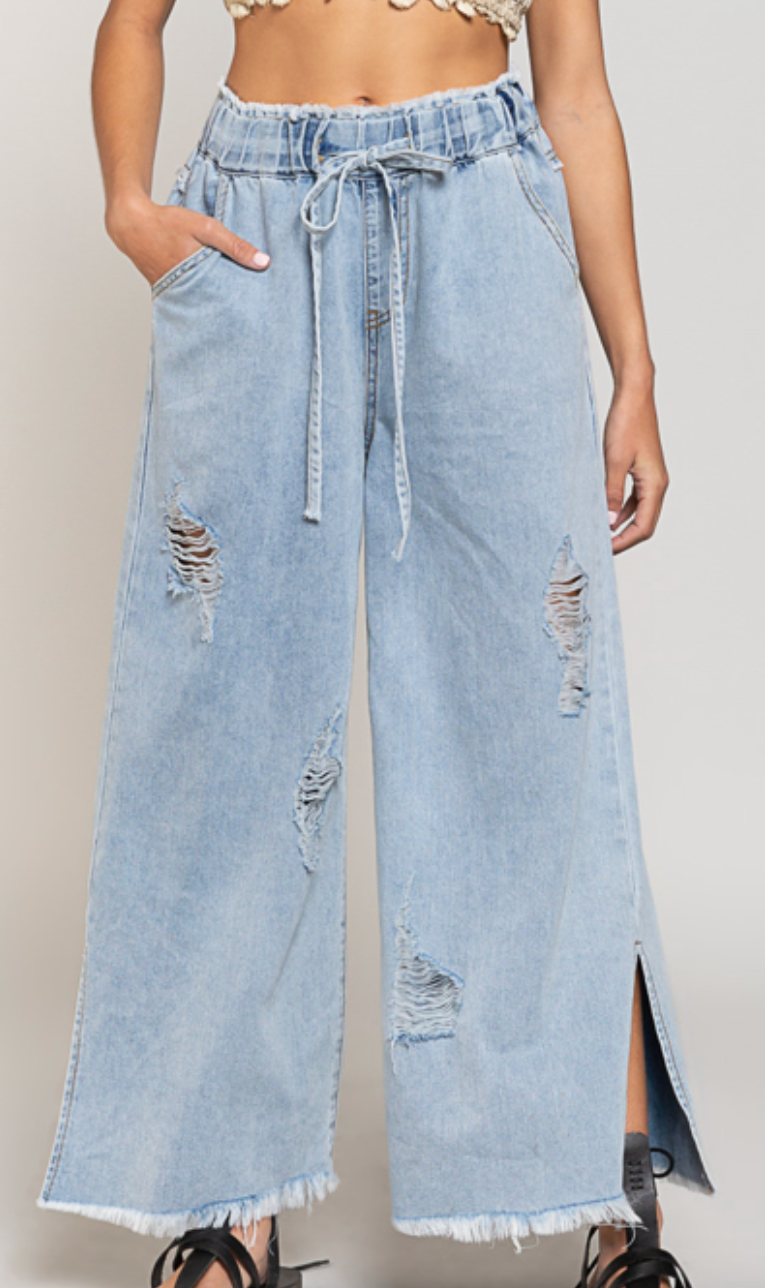 Good Feels Distressed Denim Pants