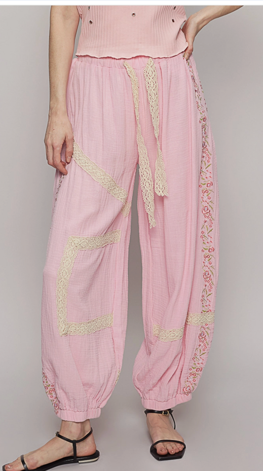Cuteness Gauze Embroidered Pants