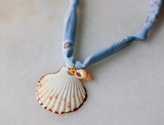 Bandana Shell Necklace - Blue