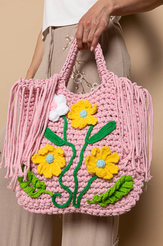 Adorable! Pink Floral Crochet Purse
