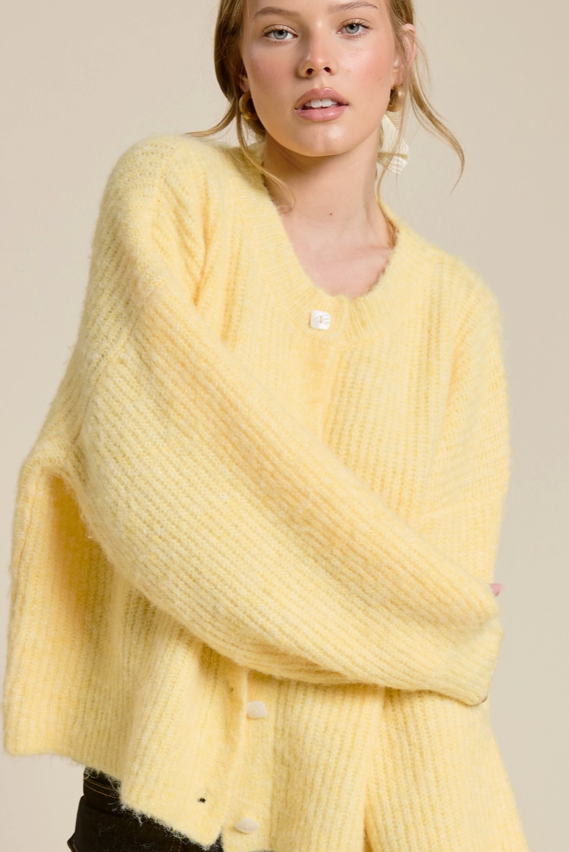 Oversized Cozy Cardigan - Yellow