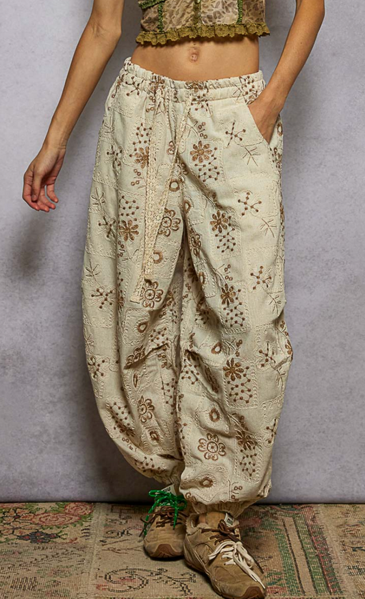 Just Vibin' Jogger Style Pants