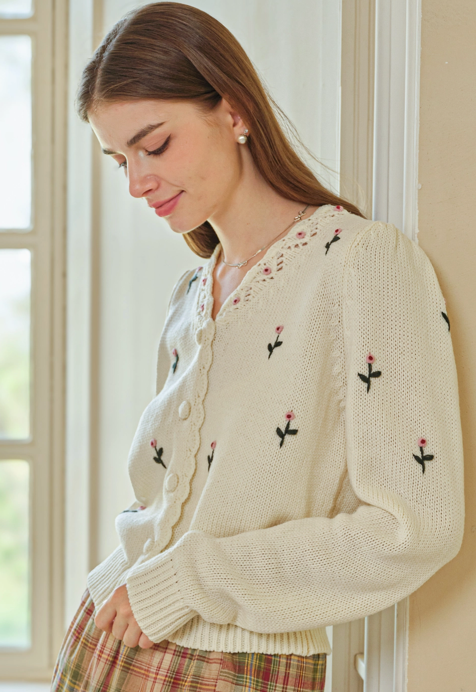 Girly Style Embroidered Cardigan