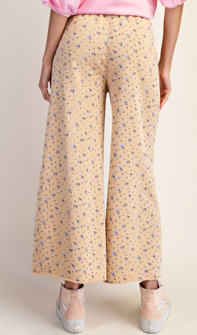 PLUS SIZE Floral Pants