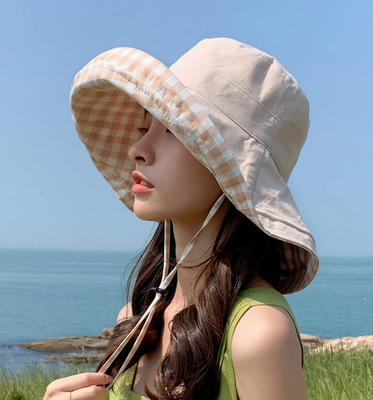 Reversible Bucket Hat - Tan