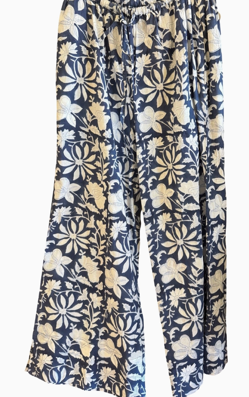 Beachy Lounge Pants - Navy Floral