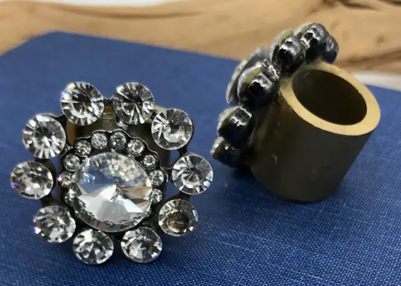Crystal Button Slide