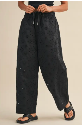 Cloud Walk Eyelet Pants Black