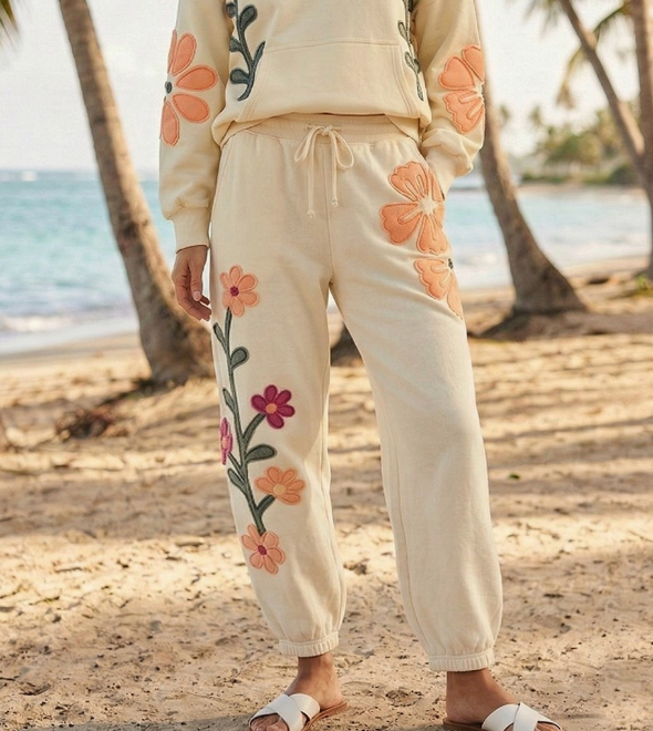 Full Bloom Jogger Sweat Pants - Ivory