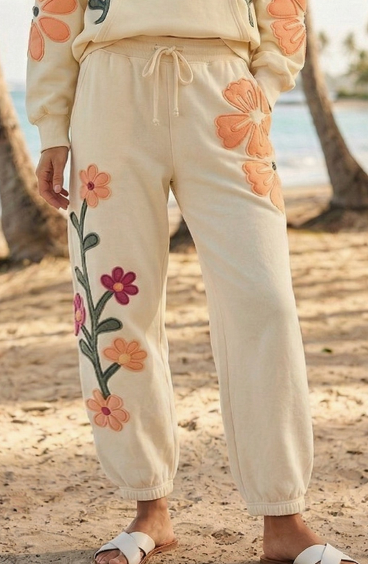 Full Bloom Jogger Sweat Pants - Ivory