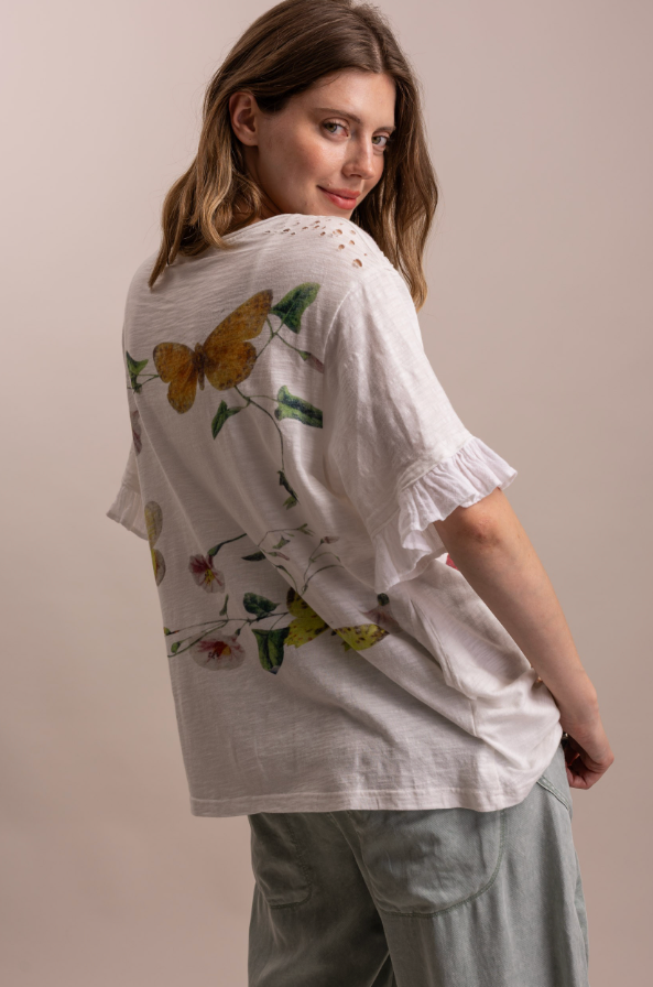 Mariposa Oversized T-Shirt w/ Pockets