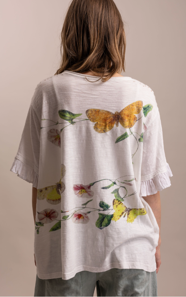 Mariposa Oversized T-Shirt w/ Pockets