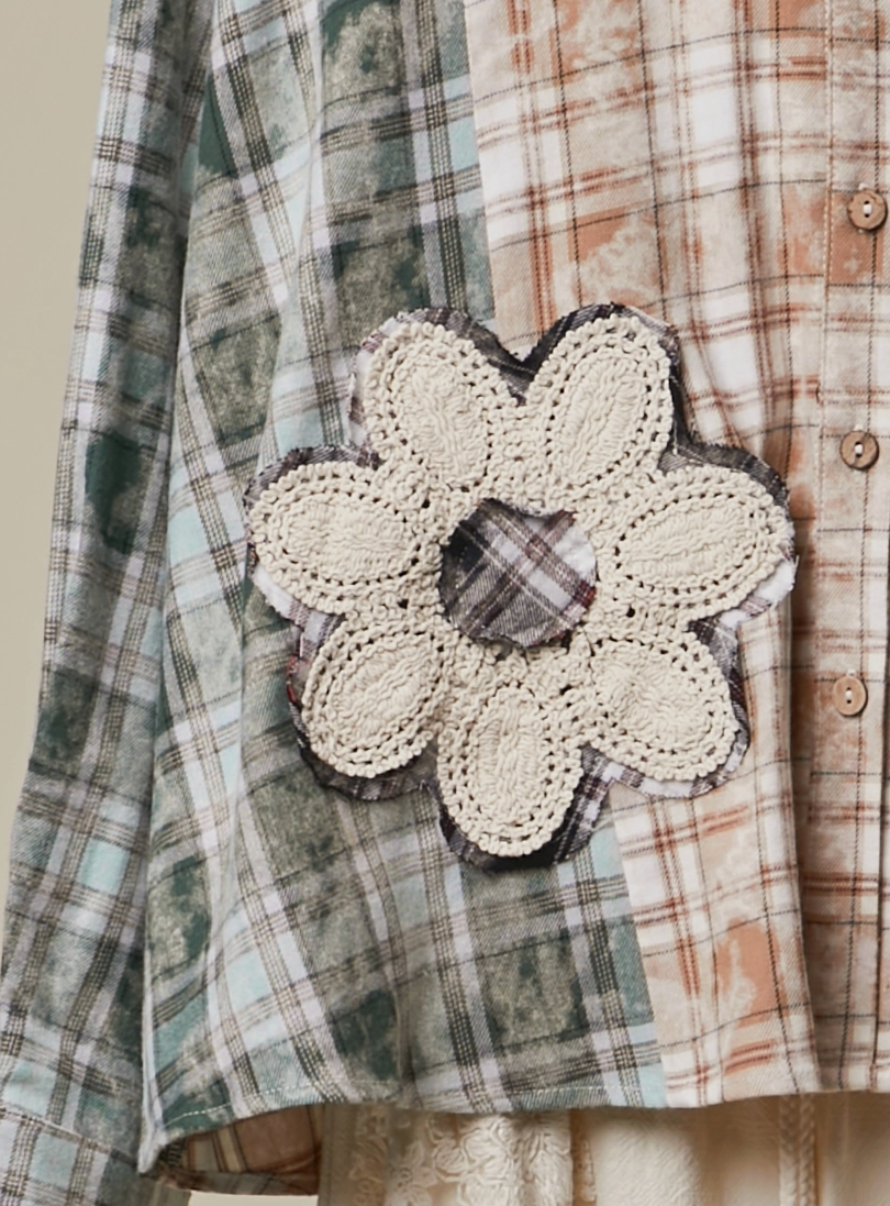 Floral Plaid Flannel-Like Shirt