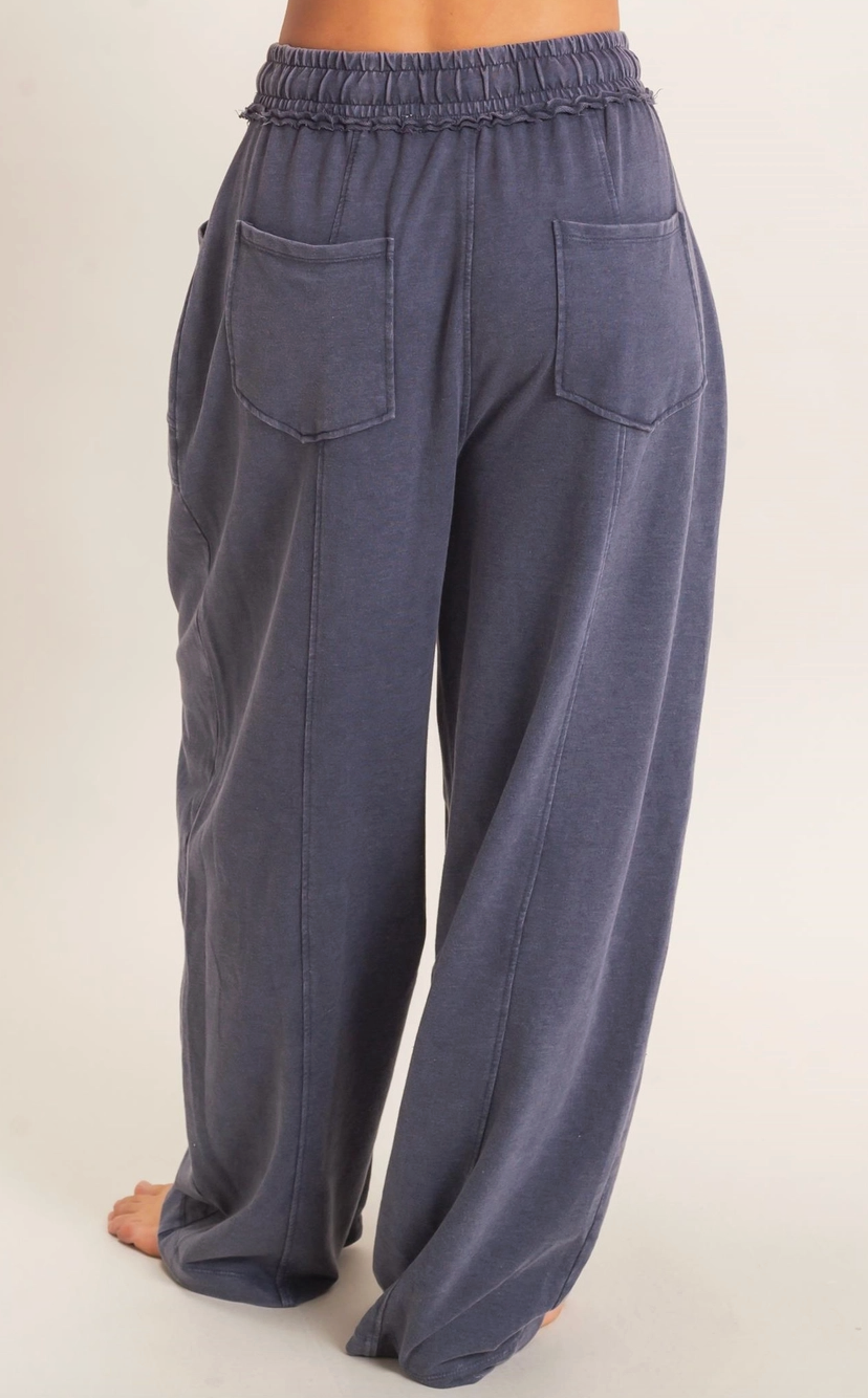 Crash At My Place Pants - Washed Navy